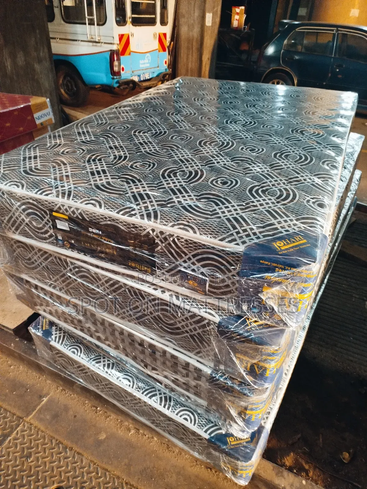 4by6 8inch Heavy Duty Quilted Mattresses.