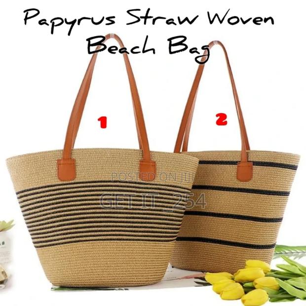*Papyrus Straw Woven Beach Bag - main view