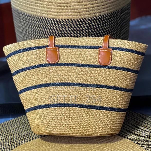 *Papyrus Straw Woven Beach Bag - thumbnail 3