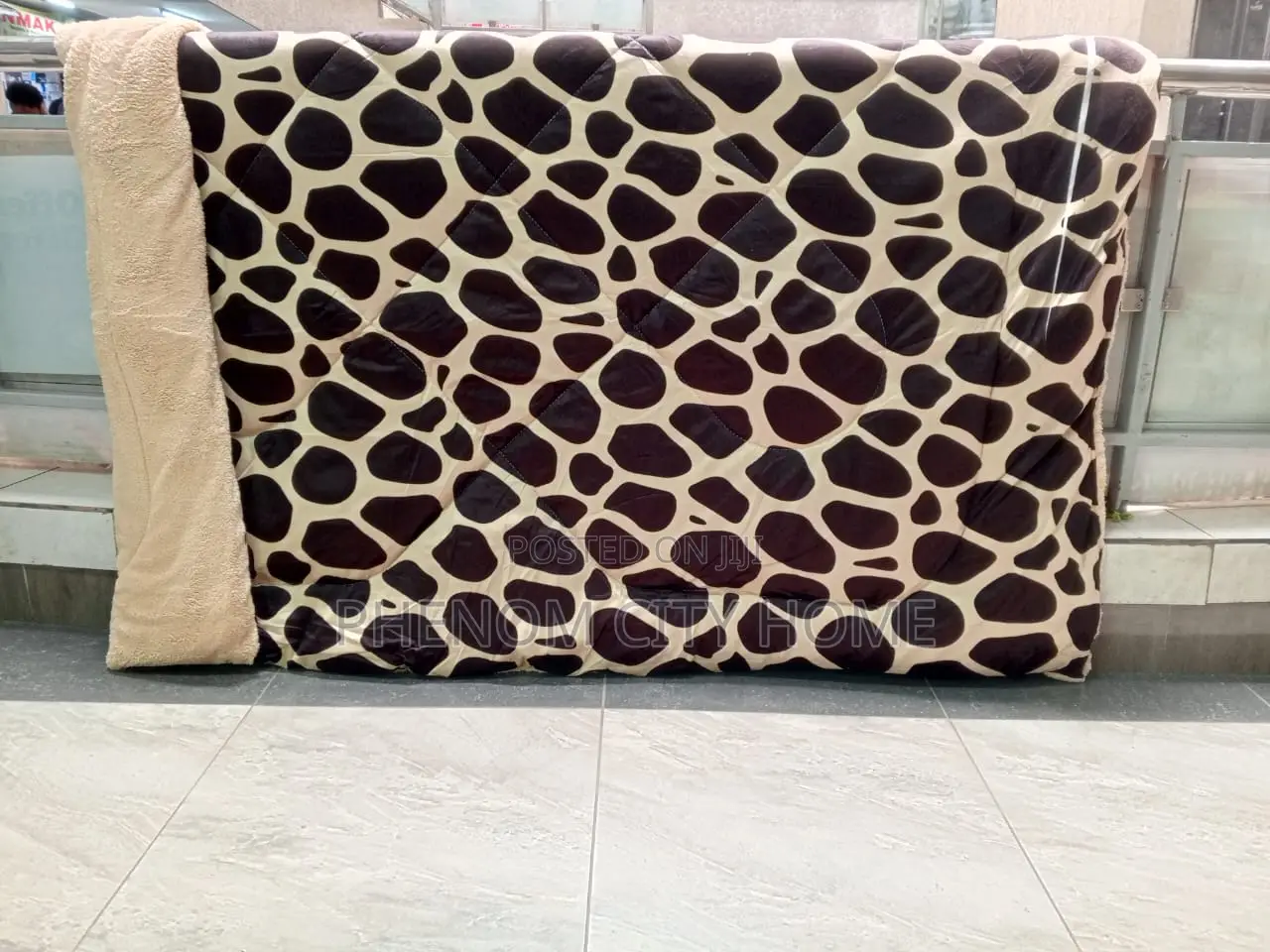 Single Warm Woolen Duvets Available