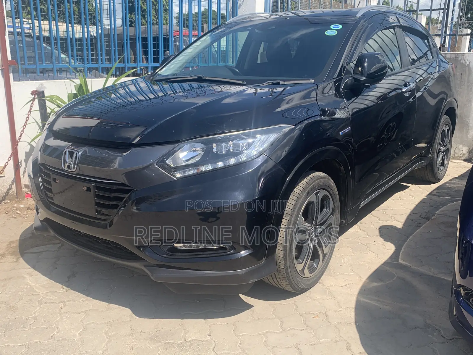 Honda Vezel 1.5 Hybrid 2WD 2017 Black