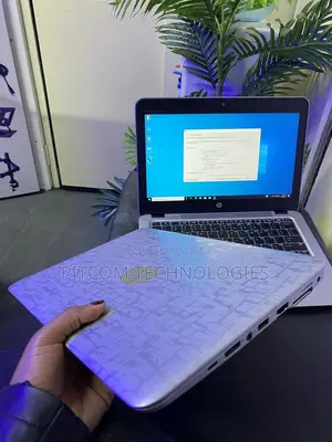Laptop HP EliteBook 820 G3 8GB Intel Core I7 SSD 256GB