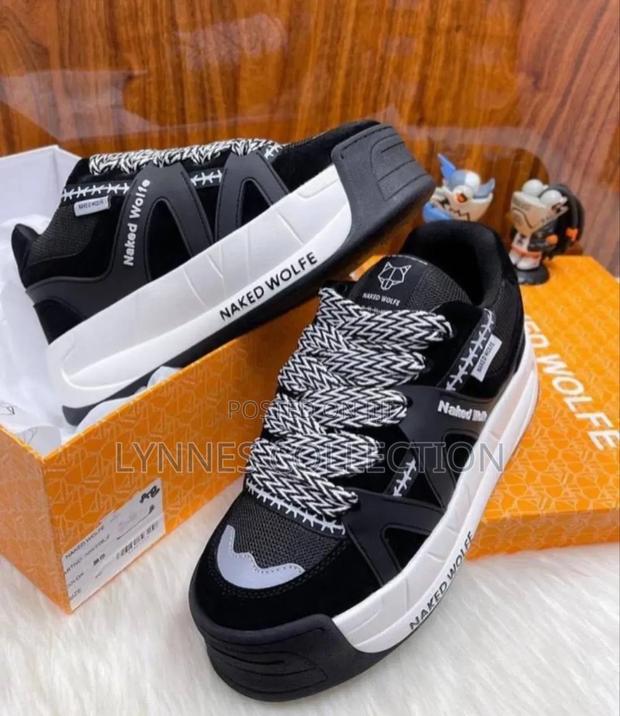 Naked Wolfe - thumbnail 5