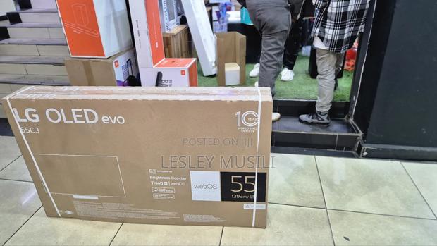 LG C3 Series 55-Inch Class OLED Evo Processor - thumbnail 3