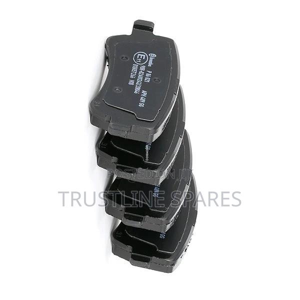 Volvo S80,V70,Xc70,Xc60,V60,S60,Rear Brake Pads Brembo
