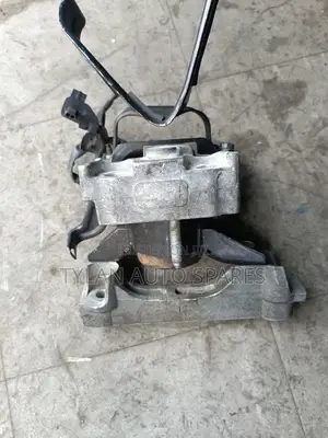 Engine Mointing Rav 4 ACA31 /Vanguard