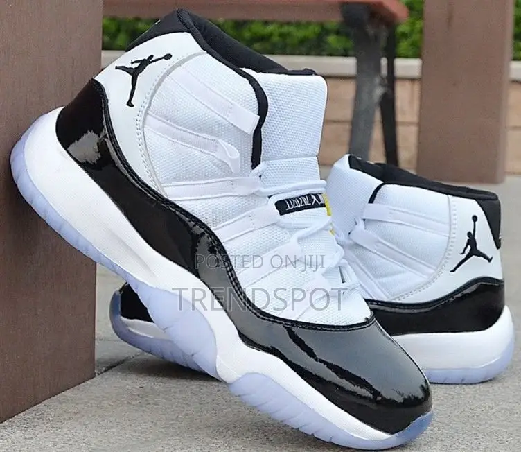 Air Jordan 11