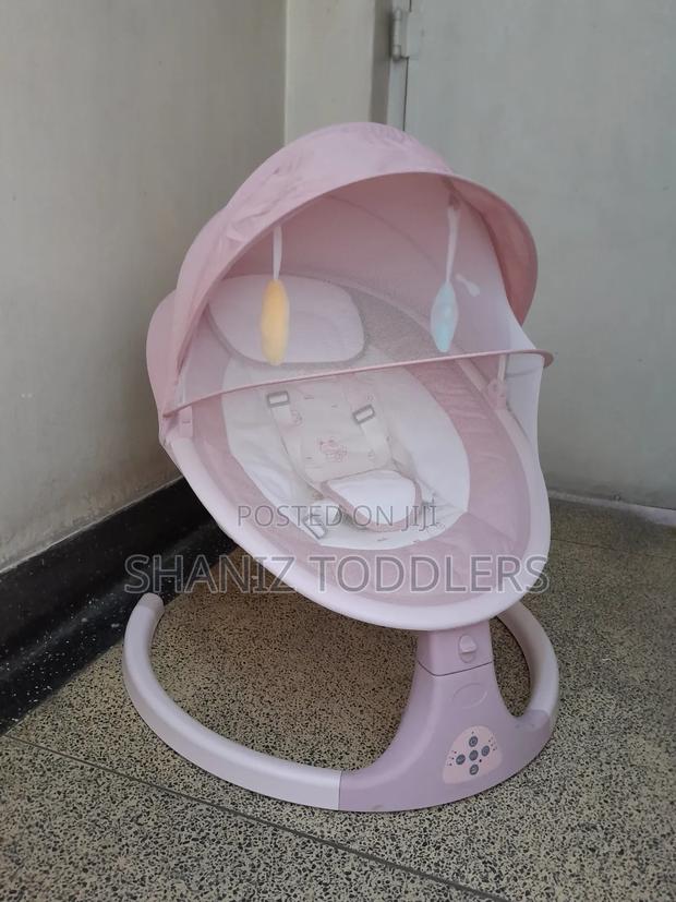 Electric Baby Swing * Electric Baby Swing - main view