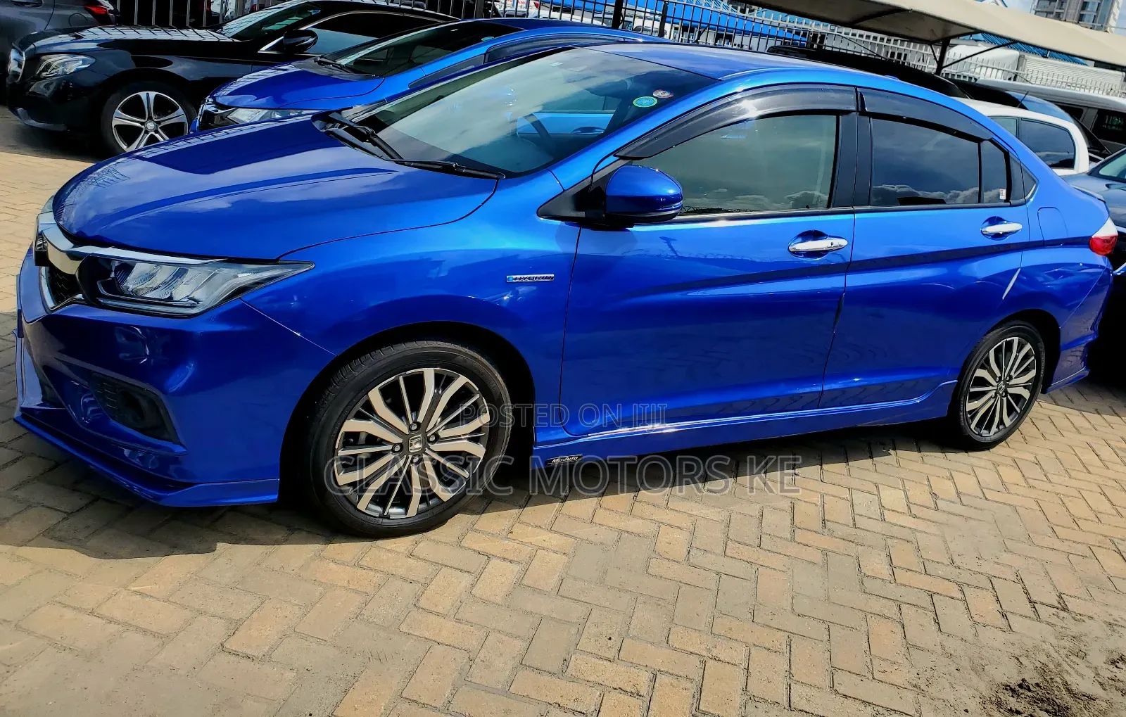 Honda Grace 1.5 Hybrid FWD 2018 Blue