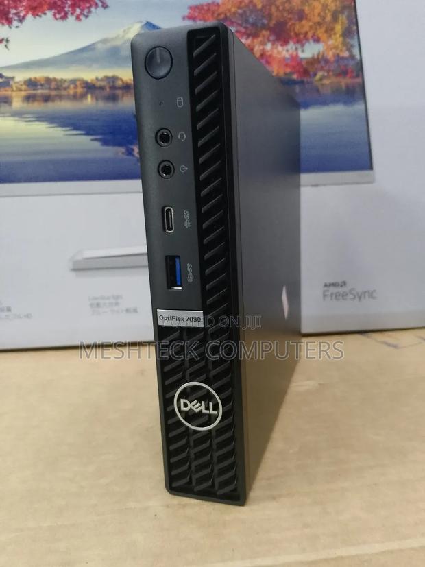 Desktop Computer Dell OptiPlex 7070 16GB Intel Core I7 SSD 512GB - main view