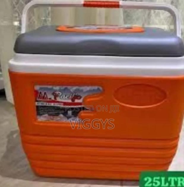 Favourable Original Premier 48l Cooler Box