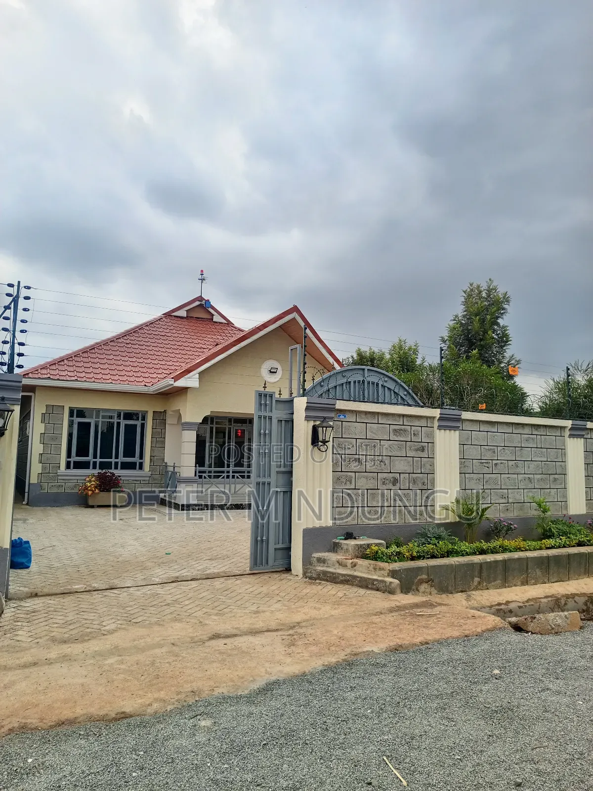 3bdrm Bungalow in Mugutha, Ruiru for sale