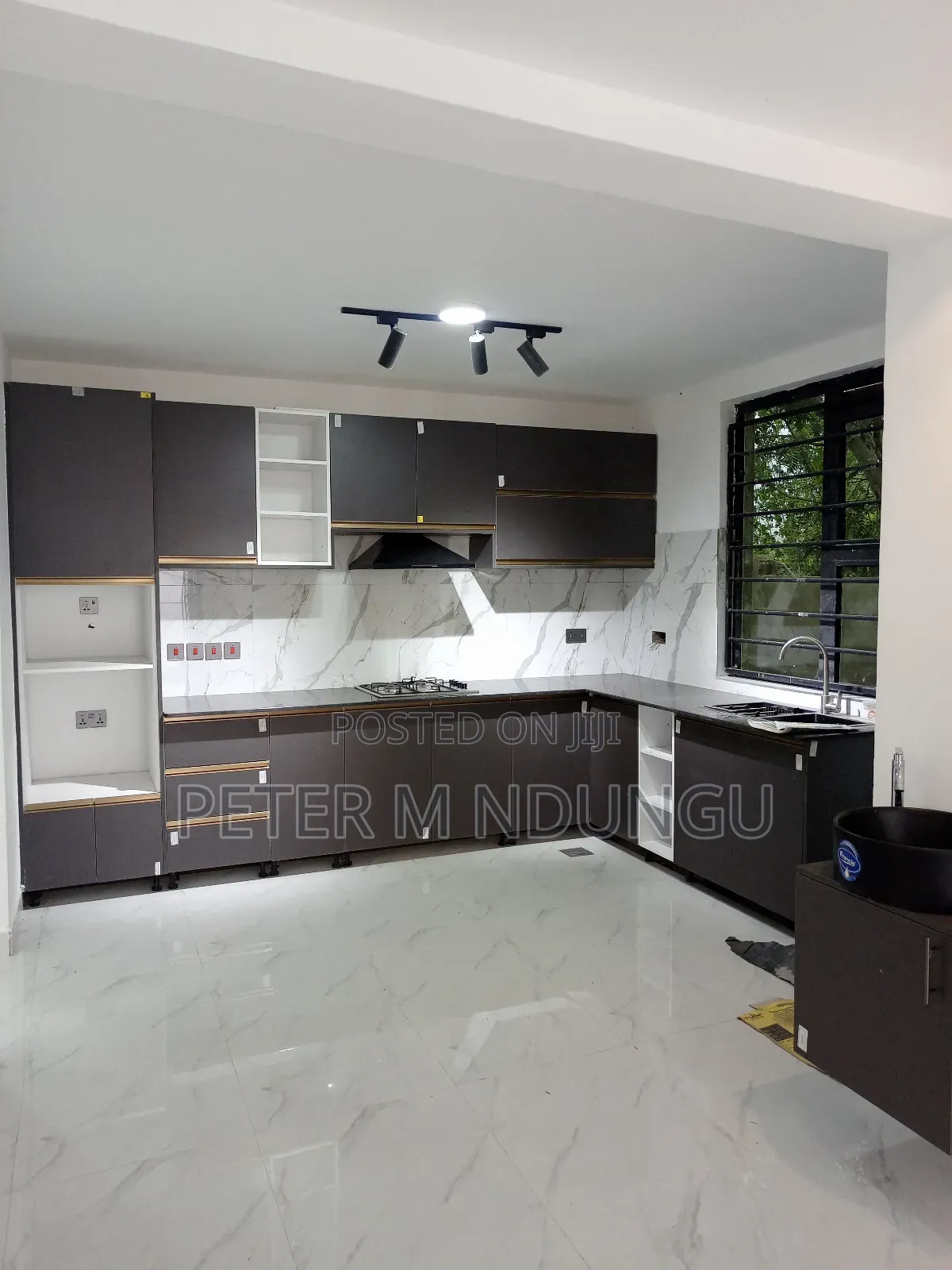 5bdrm Maisonette in Mugutha, Ruiru for sale