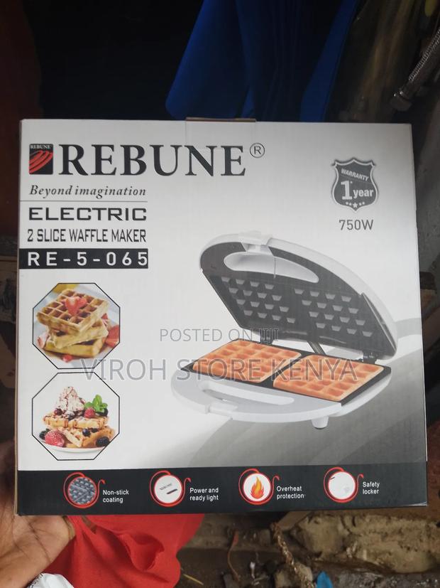 Rebune 2 Slice Waffle Maker - main view