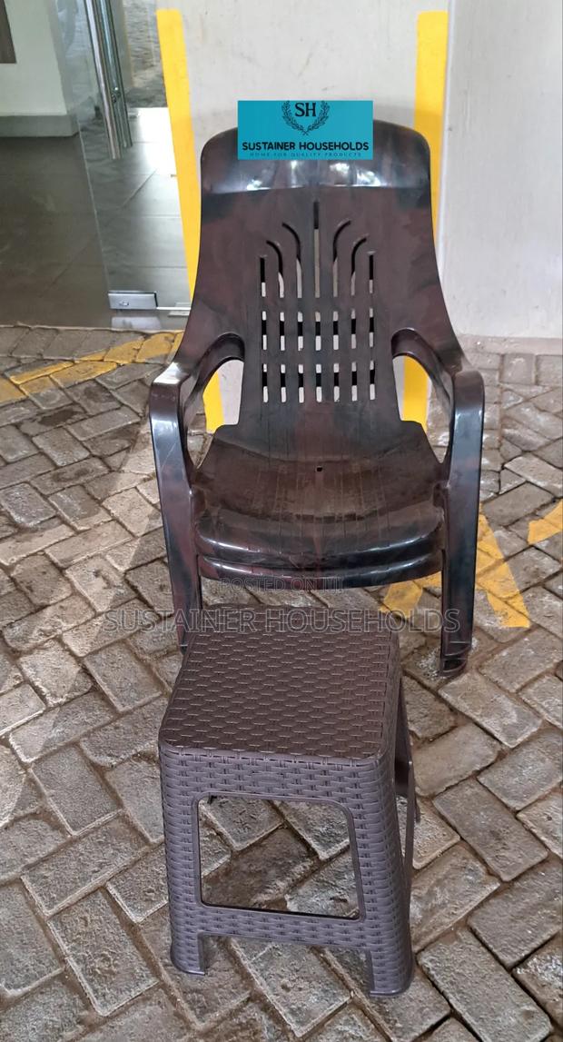 Relaxo Plastic Chairs With Bamboo Plastic Stools Sets - main view