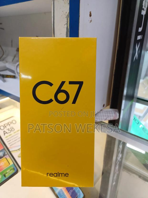New Realme C67 128 GB Black - main view