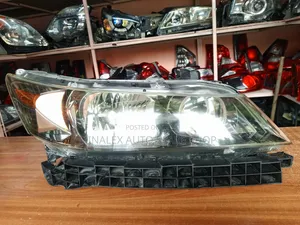 Honda Stream RHS Zenon Headlights Black Reflector