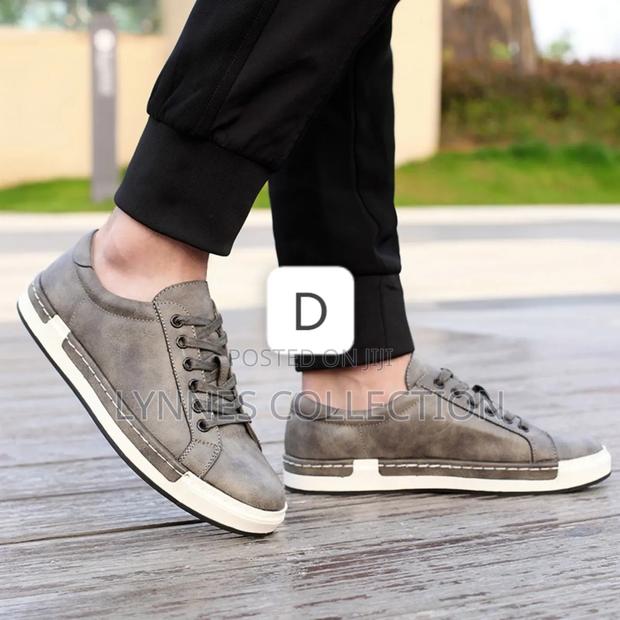 BMW Casuals - thumbnail 4