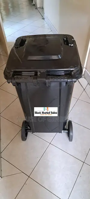 100ltrs Heavy Duty Garbage Bins With Pedal Wheels
