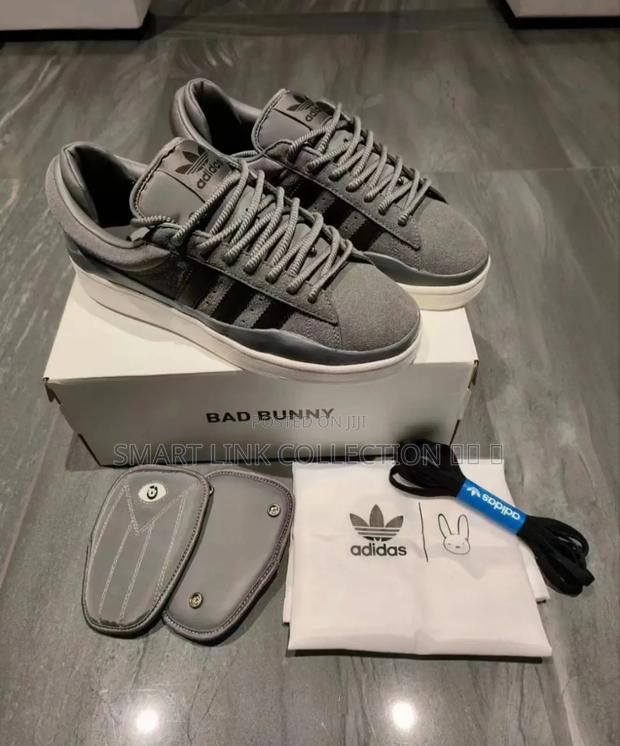 Adidas Bad Bunny - thumbnail 3
