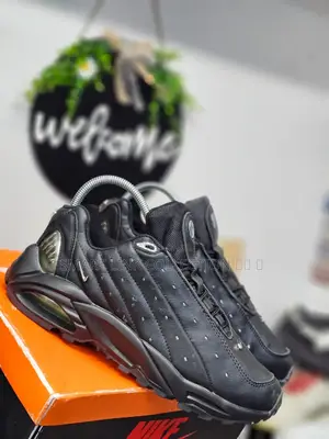Drake Nocta Sneakers