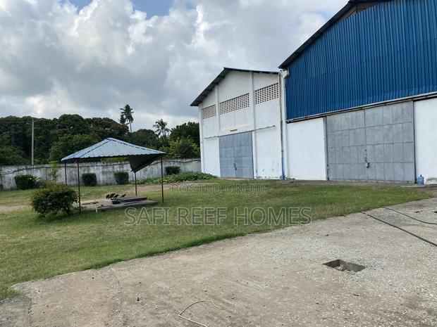 Well Structured Functional Warehouse-for Sale at Mtwapa - thumbnail 3