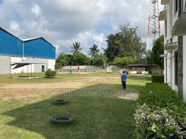 Well Structured Functional Warehouse-for Sale at Mtwapa - thumbnail 6