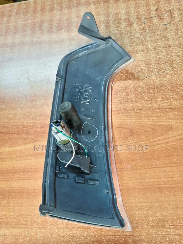Regius 2002 Indicator Lights - thumbnail 2