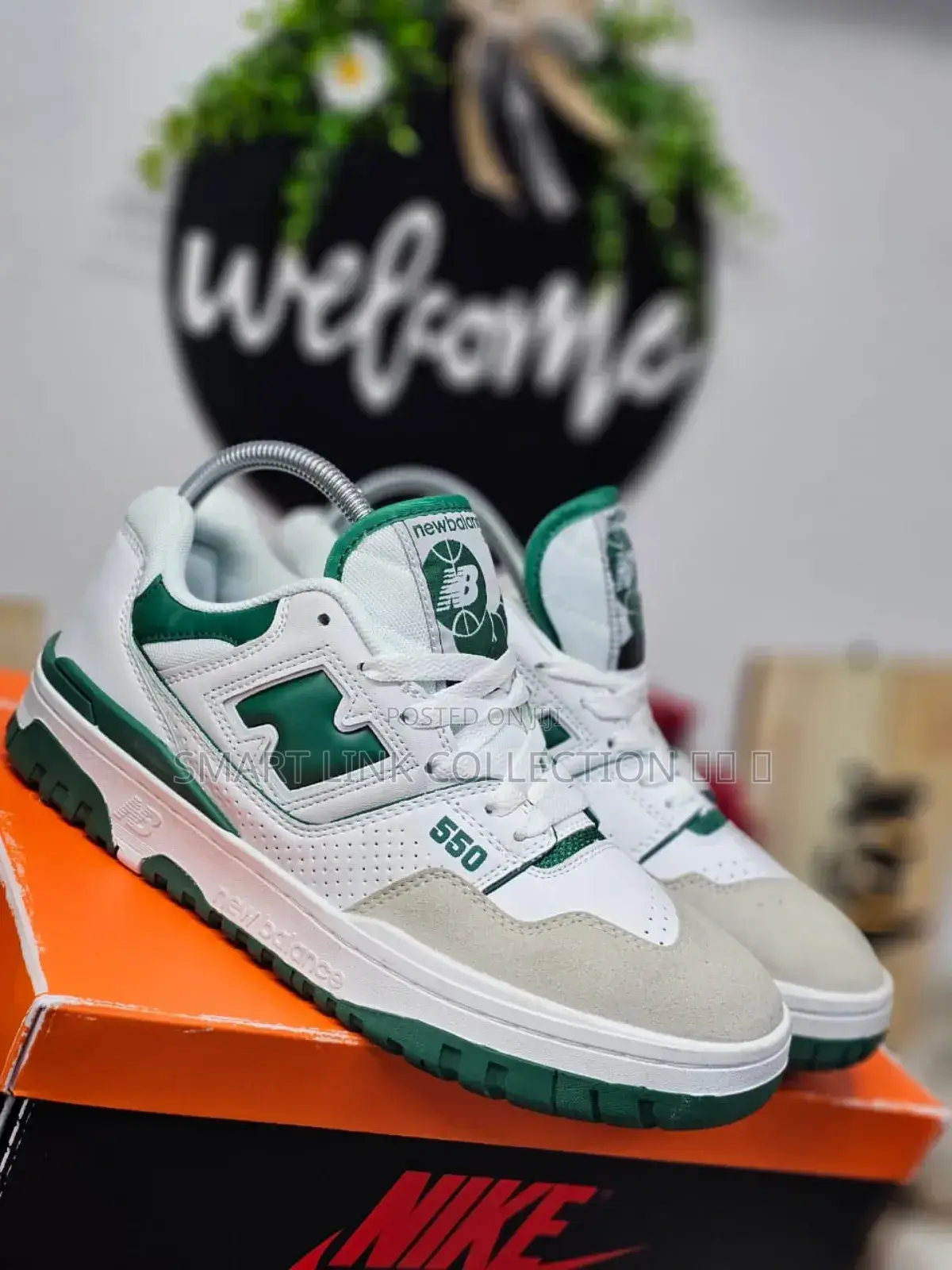 New Balance 550 