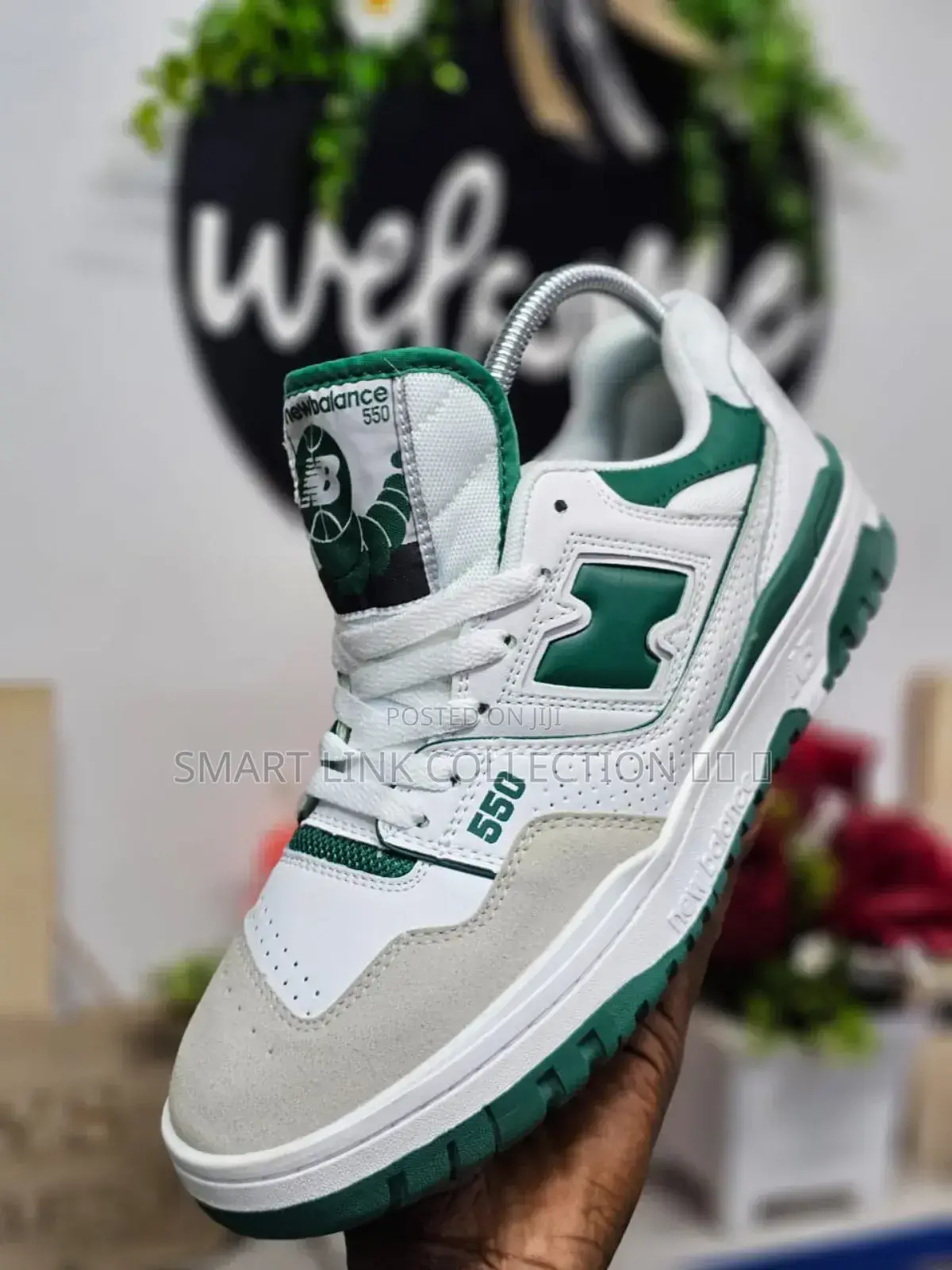New Balance 550 