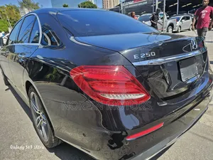 Mercedes-Benz E250 2018 Black