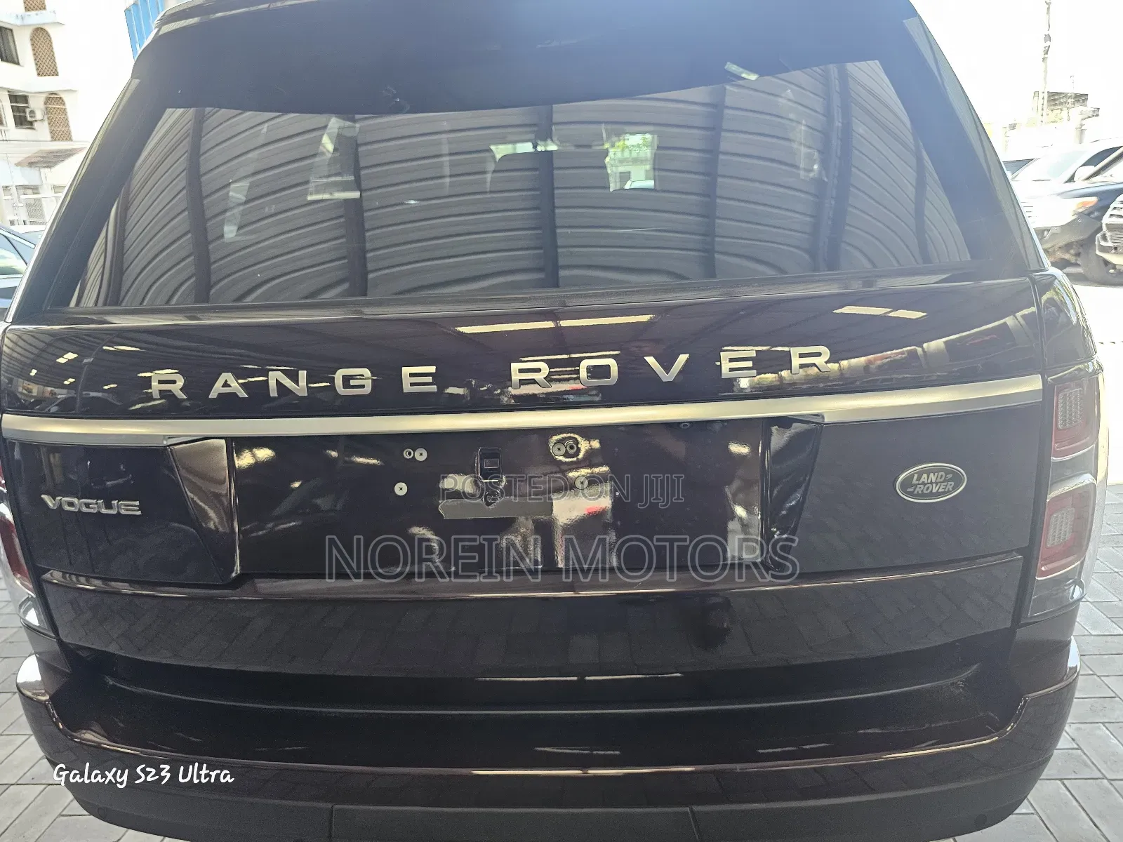 Land Rover Range Rover Vogue 2019 Purple