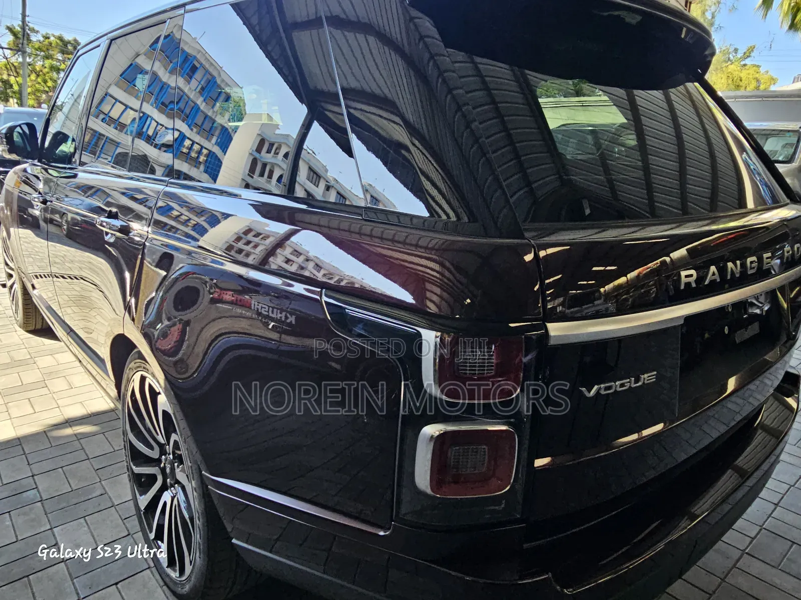 Land Rover Range Rover Vogue 2019 Purple