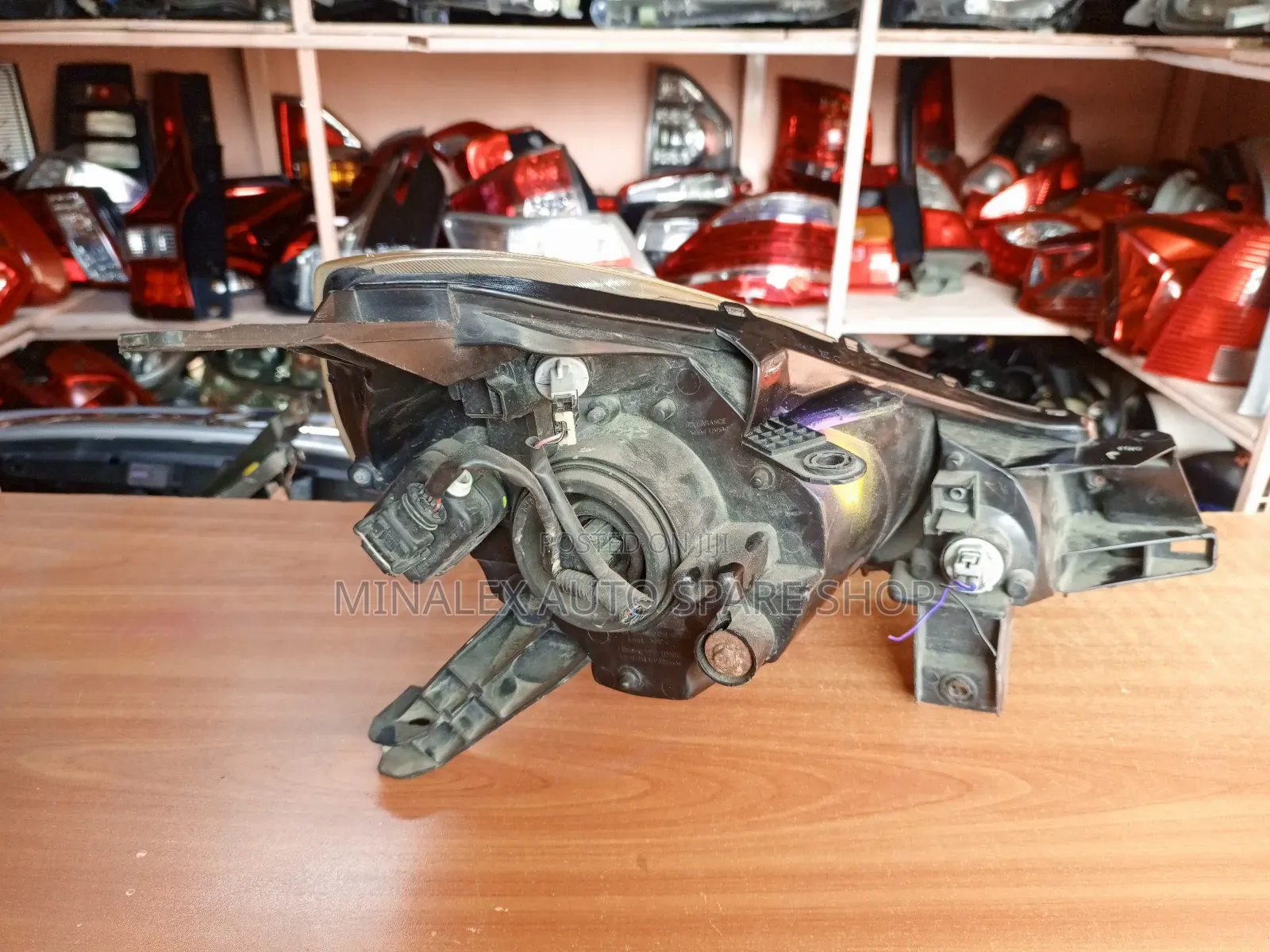 Nissan Advan 2012 LHS Nonzenon Headlight