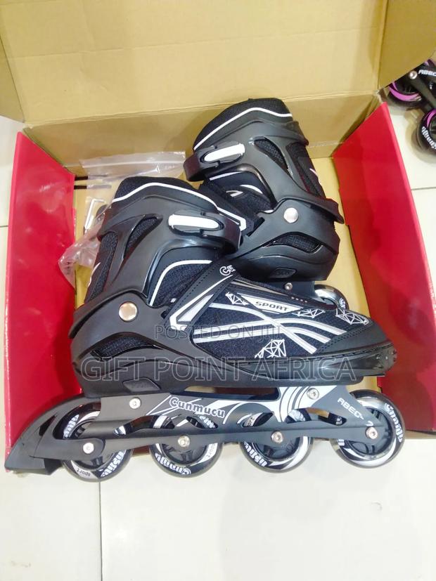 Size 43-45 Adjustable Professional Skates Shoes for Adults