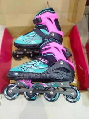 Adults Size 43-45 Adjustable Professional Skates