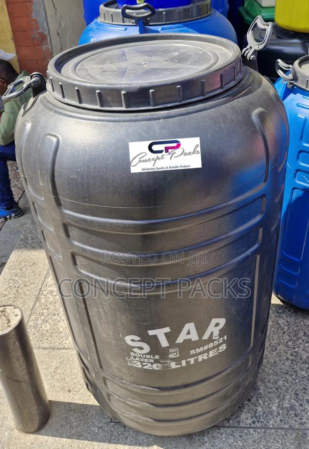 Black 320 Litres Water Tank. - main view