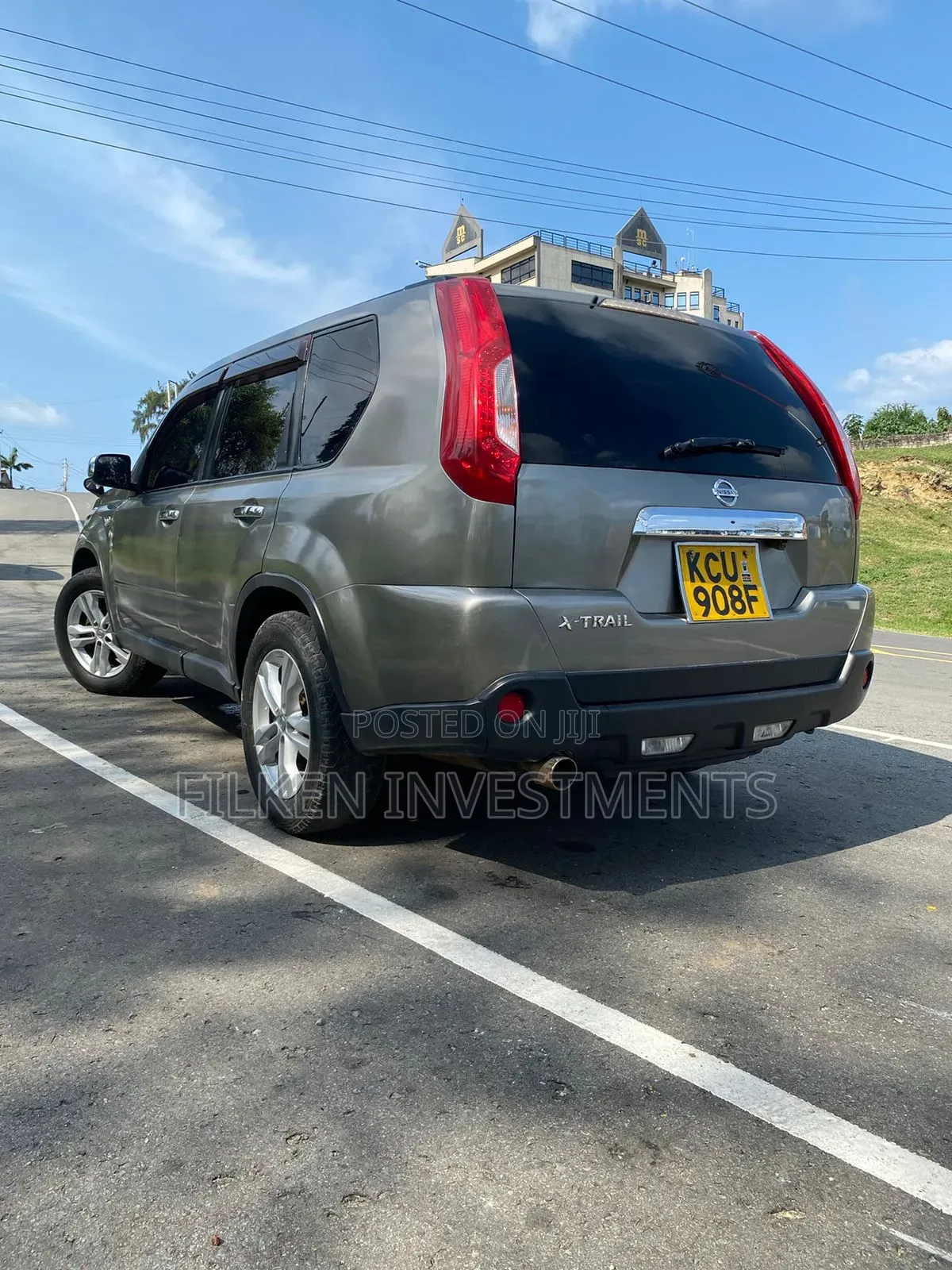 Nissan X-Trail 2.0 Petrol XE 2012 Gray