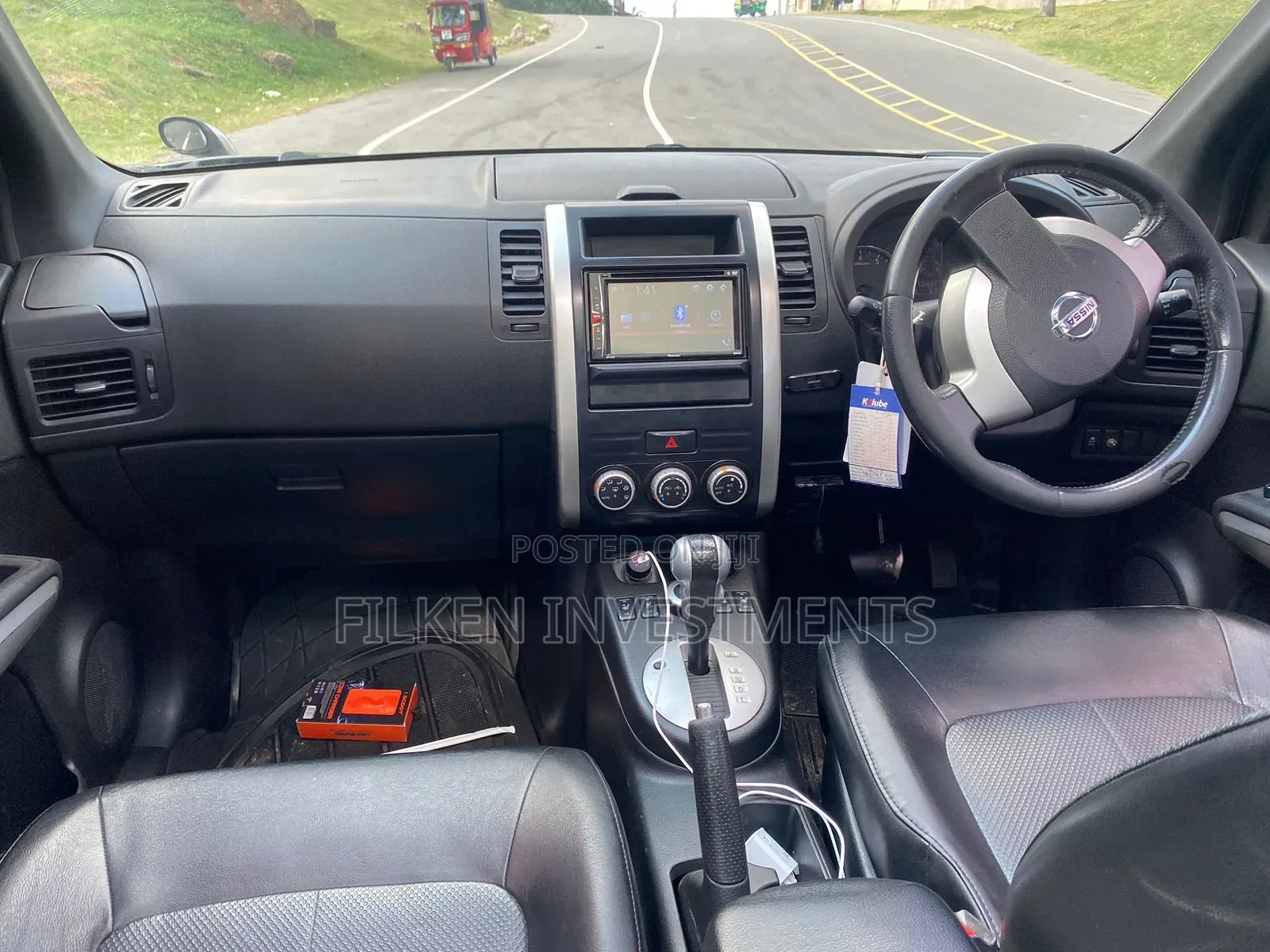 Nissan X-Trail 2.0 Petrol XE 2012 Gray