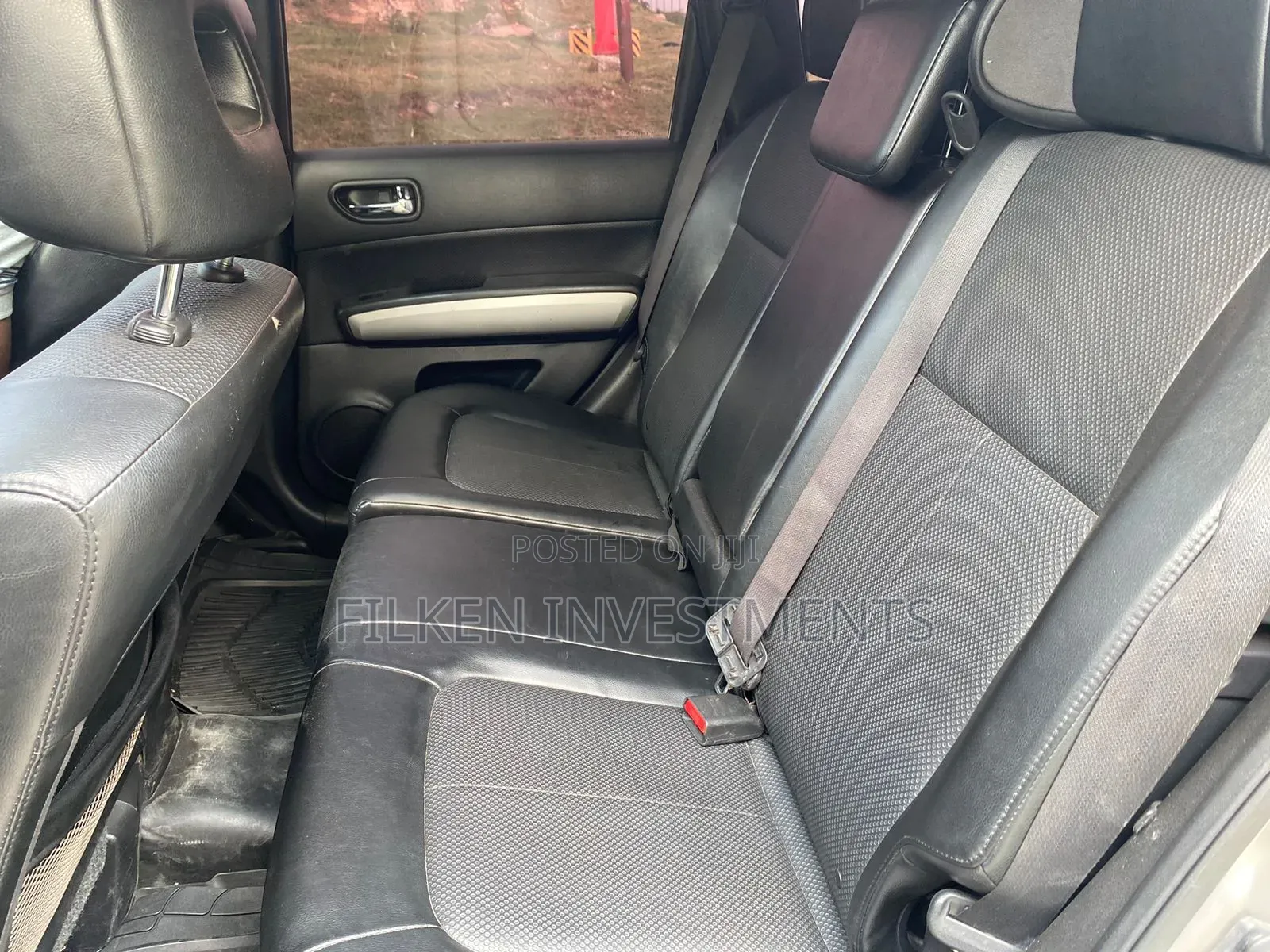 Nissan X-Trail 2.0 Petrol XE 2012 Gray