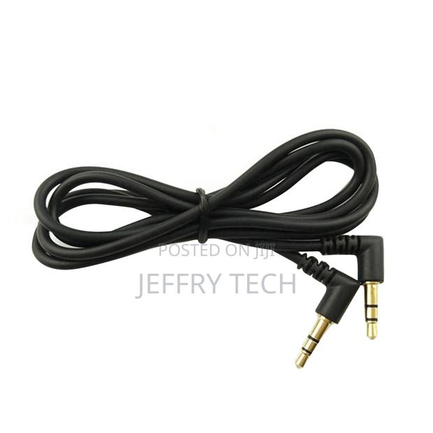 1m 90 Degree Angle 3.5mm Male To Male Car AUX Speaker Stereo