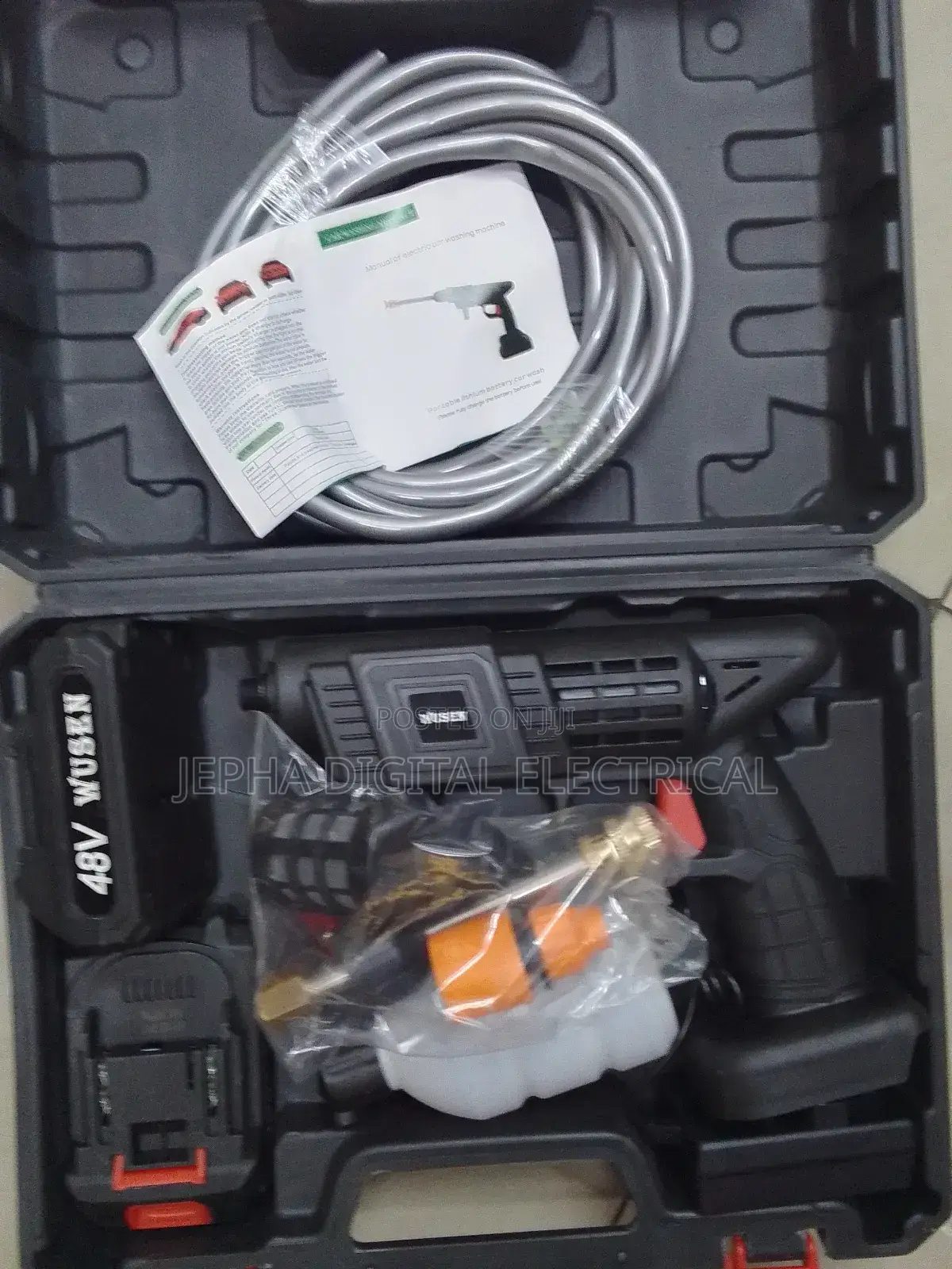 Cordless Car Wash With 2 Rechargeable Batteries