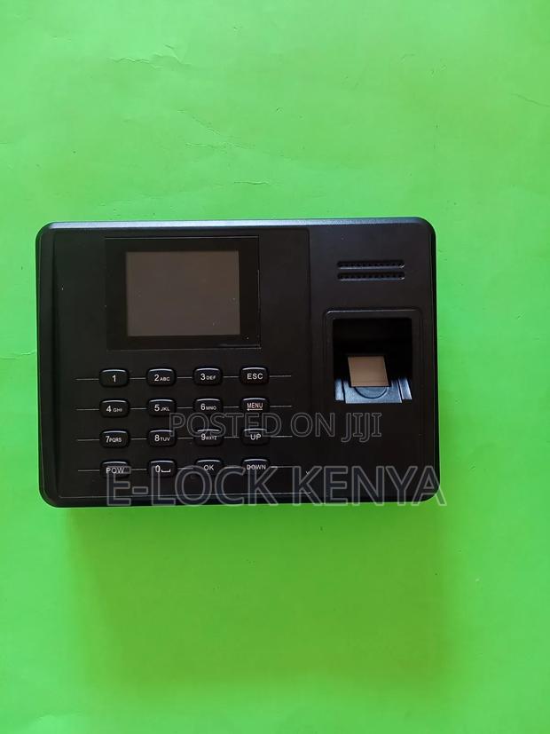 Hospital Biometric Attendance Machine