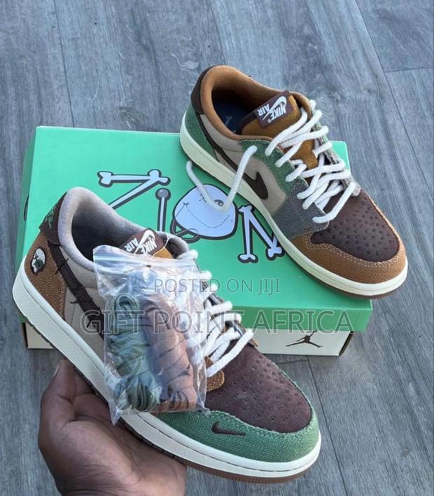 Unisex Nike SB Sneakers - main view