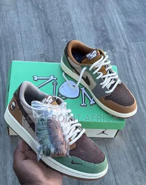 Unisex Nike SB Sneakers