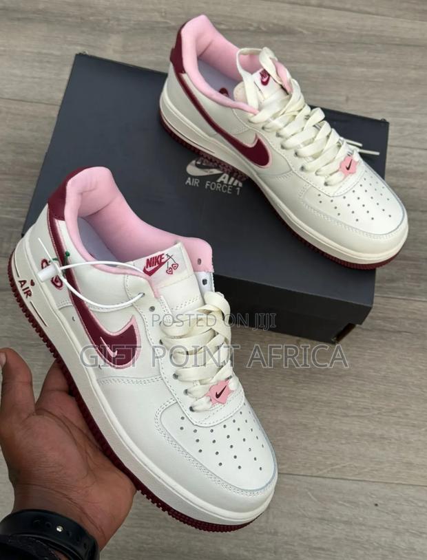 Airforce 1 Ladies Sneakers - thumbnail 2