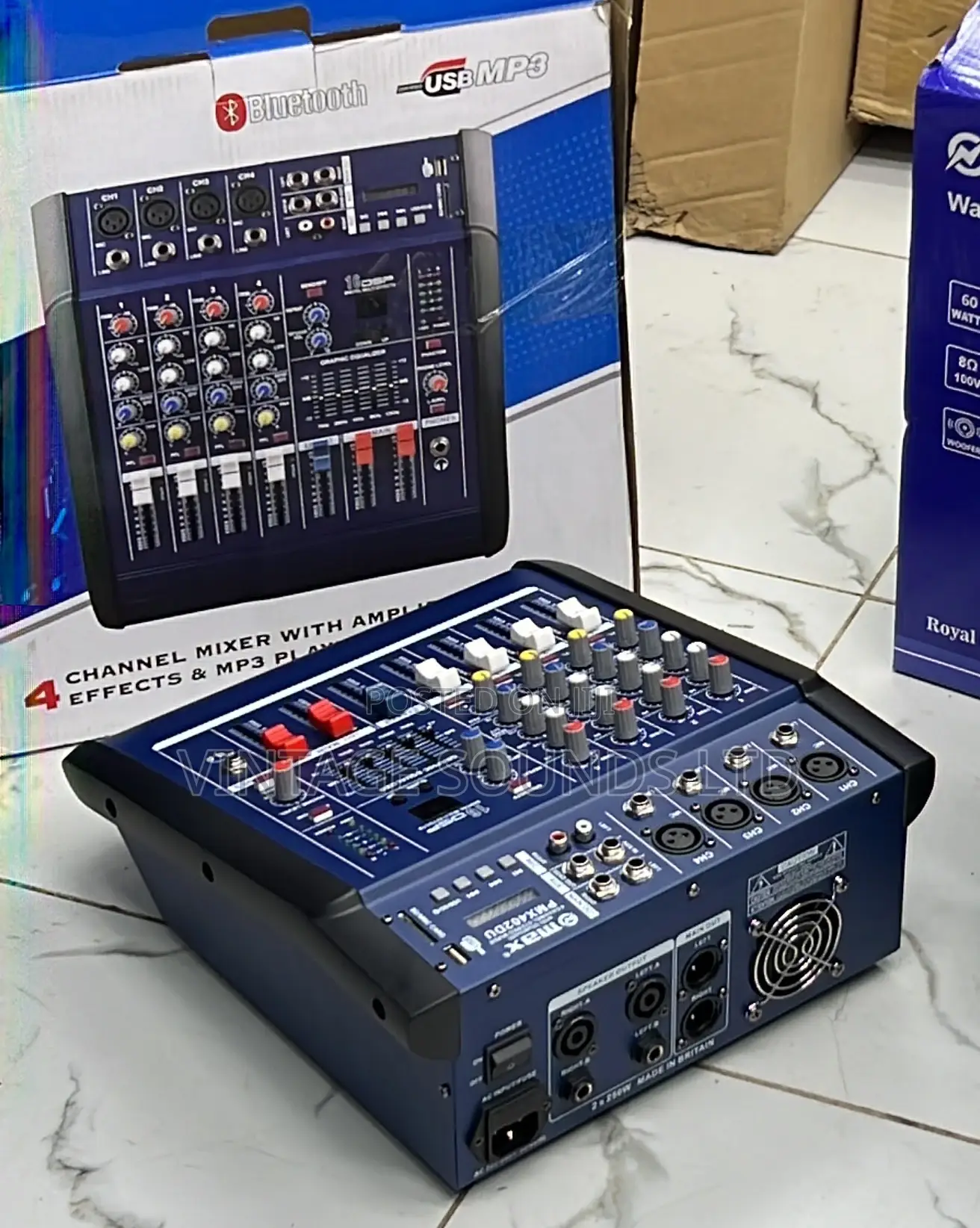 Omax 4 Channel Powered Mixer 2 Outputs