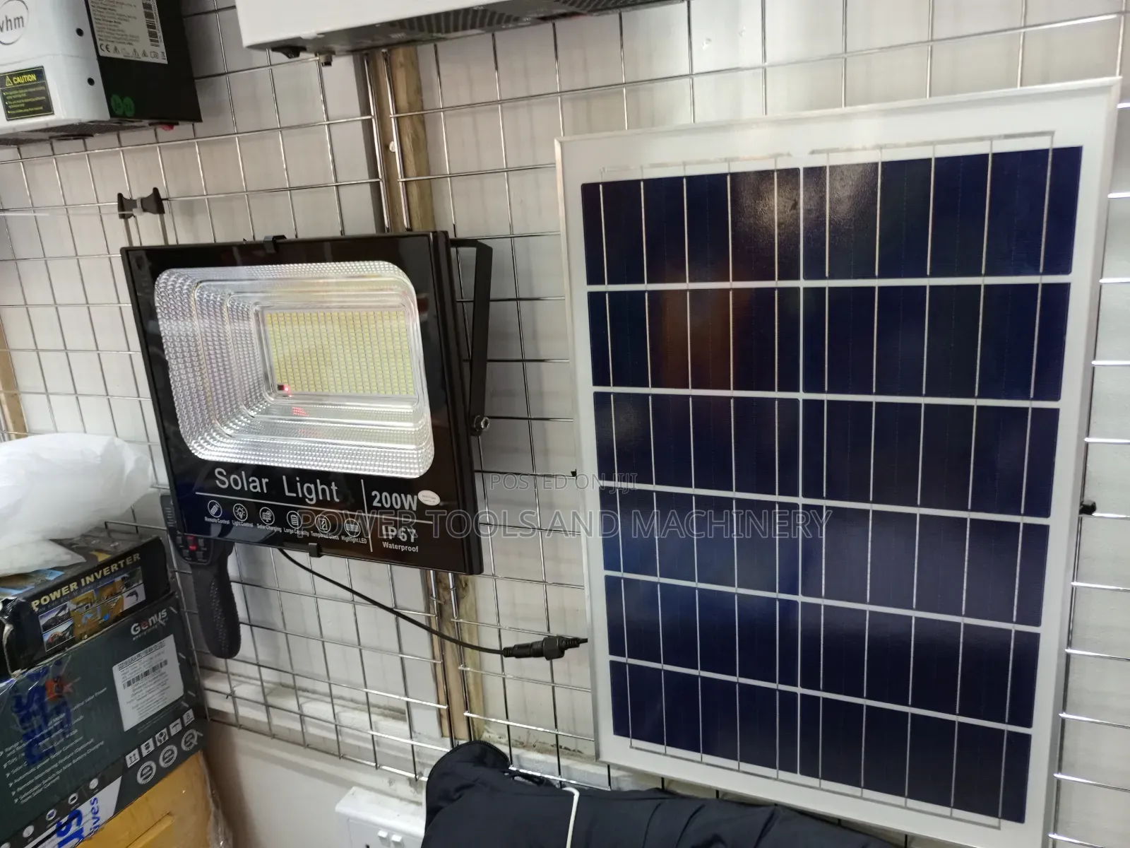 Solar Floodlight 200watts