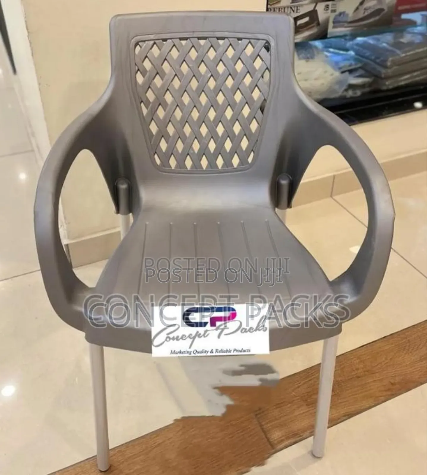 Strong Comfortable Plastic Chair With Metal Tubing Legs