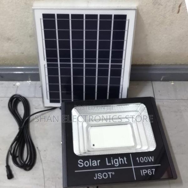 Solar Light 100watts Solar Floodlight_brand New 100w Solar - main view